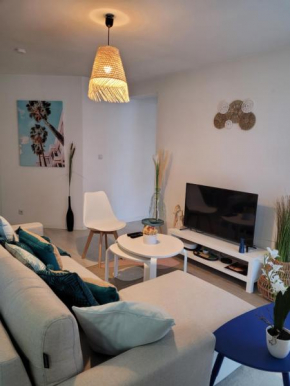 COCOONING HOUSE 211 SUITE AZUR appartement AEROPORT PARIS ROISSY CDG, PARC ASTERIX, CHATEAU DE CHANTILLY, STADE DE FRANCE
